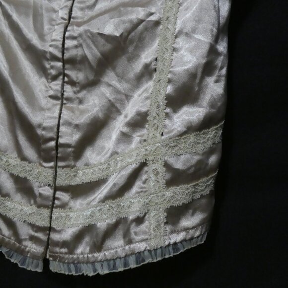 CERES | small | 100% Silk | Corset | Hook and Eye Fastened Front - Picture 8 of 15